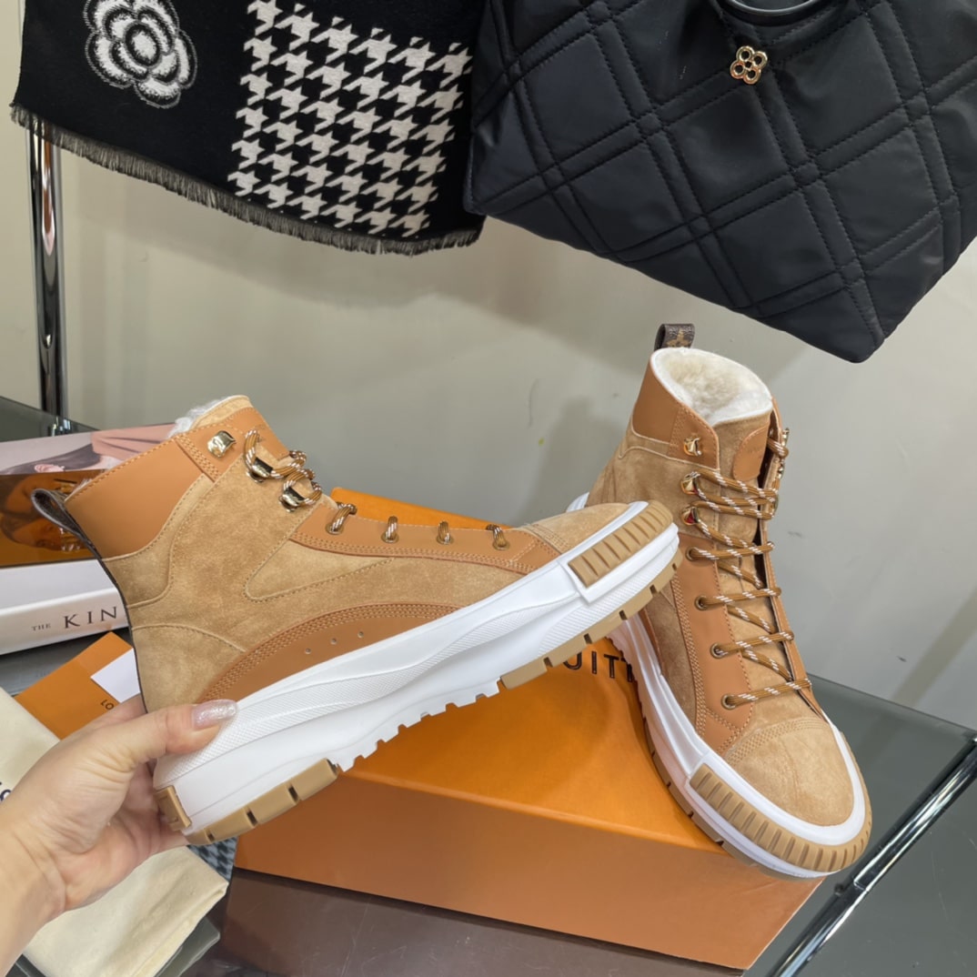 Louis Vuitton Squad Sneaker Boots Suede Brown