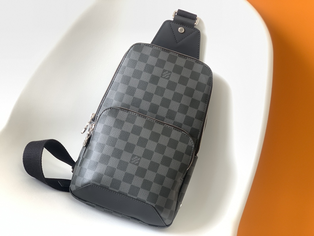 Louis Vuitton Avenue Slingbag Damier Infini Onyx Silver 31Cm N40097 Bag For Men