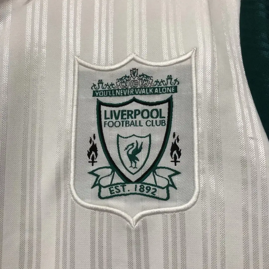 Liverpool 1995/96 Away Retro Football Jersey