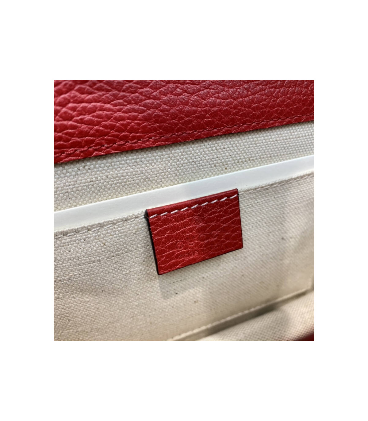 Gucci Interlocking Chain Leather Cross Body Bag Red 25cm