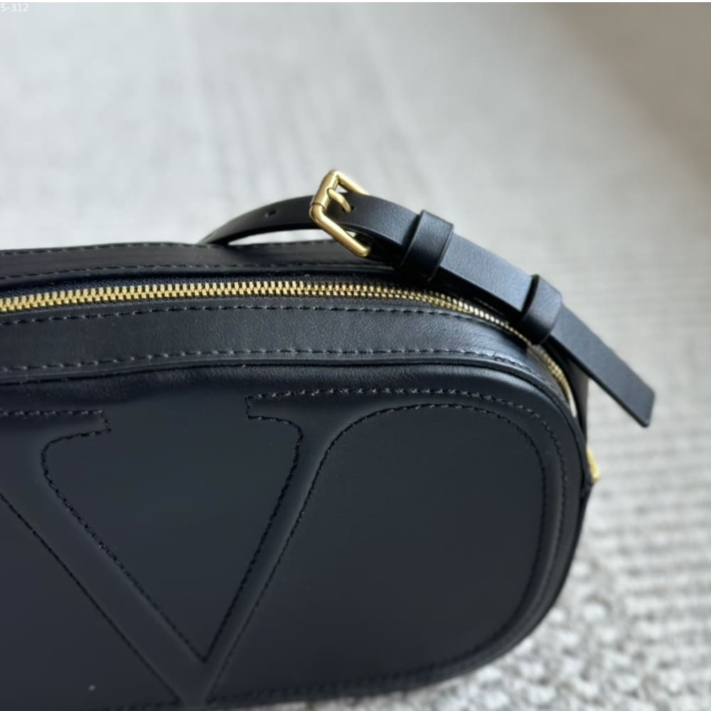 Valentino VLogo Walk Calfskin Crossbody Bag Black 25Cm