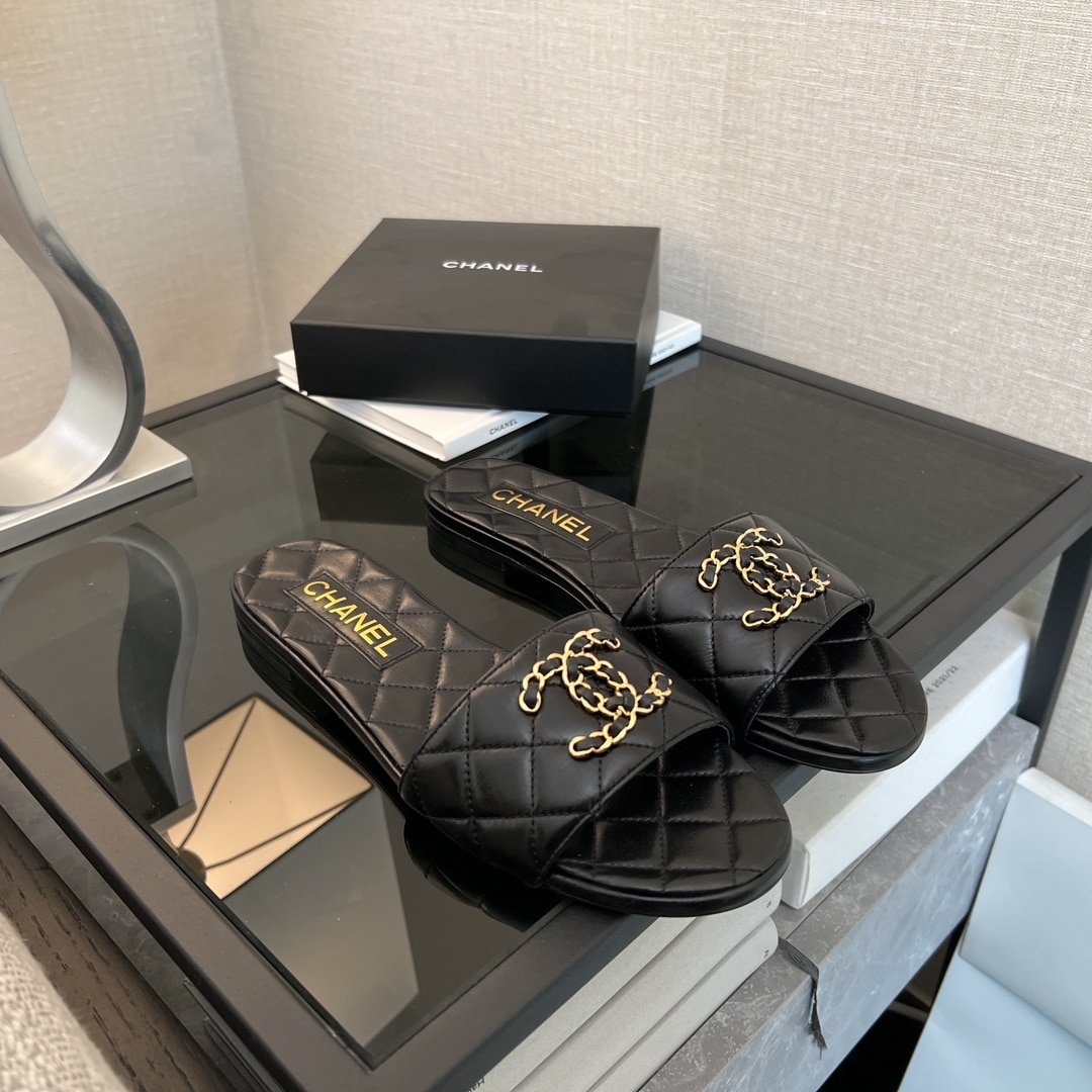Chanel 23P Quilted Cc Chain Mule Sandal Black G39954 X56940 94305