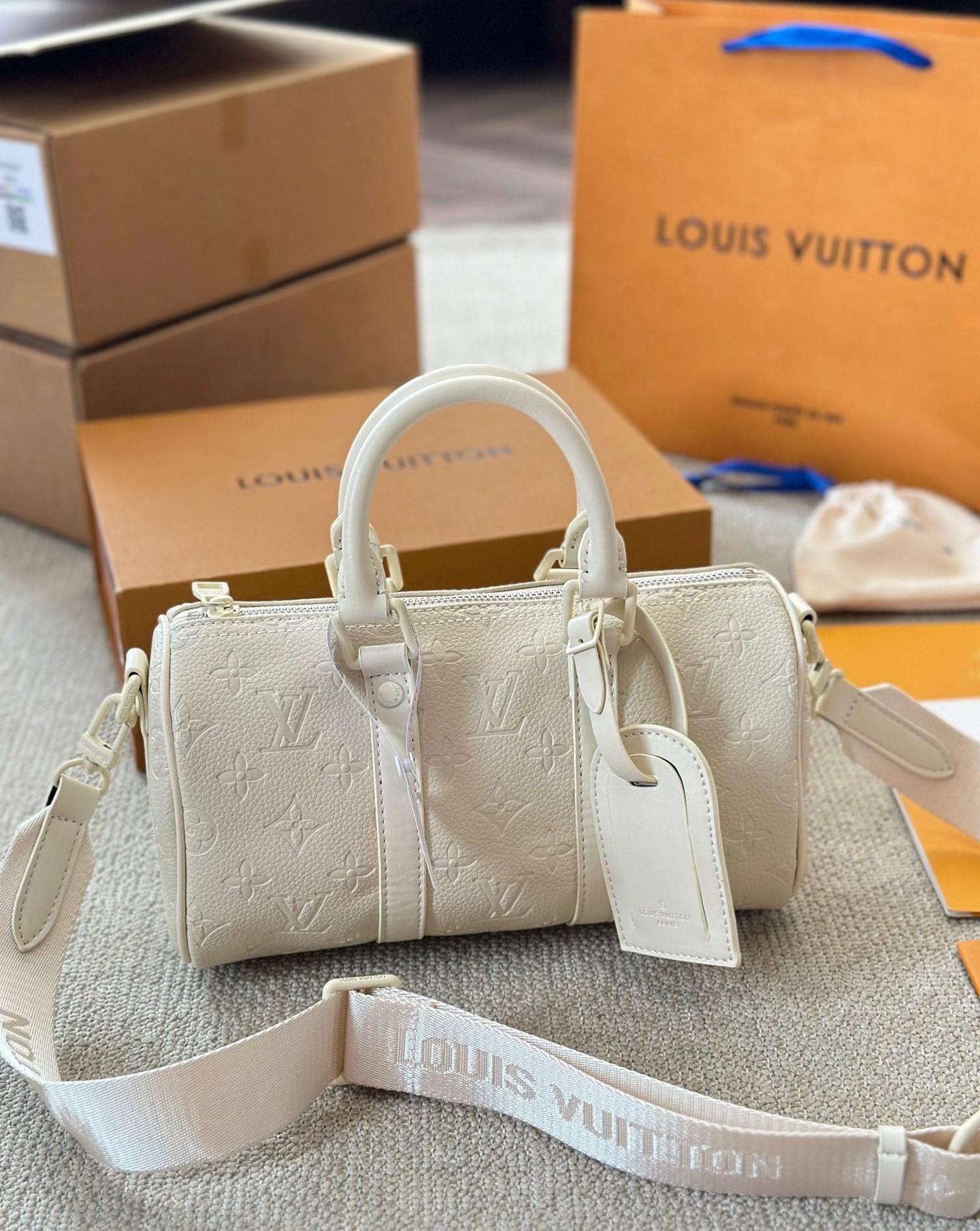 Louis Vuitton Keepall Bandouli Re Full Moon 25Cm M24434