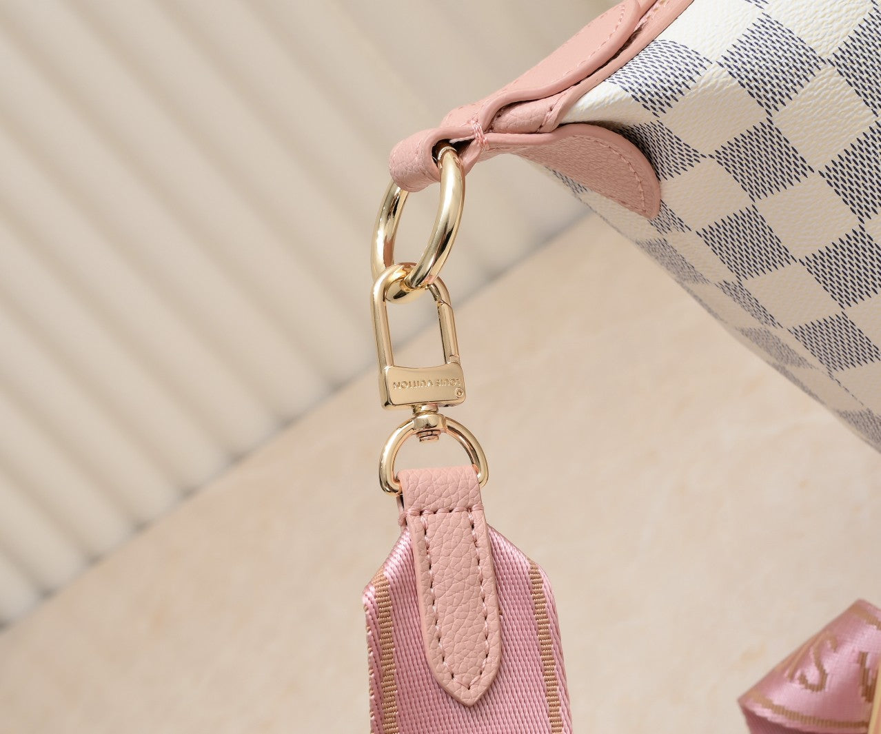 Louis Vuitton Tote Bag Damier Azur Pink 26Cm