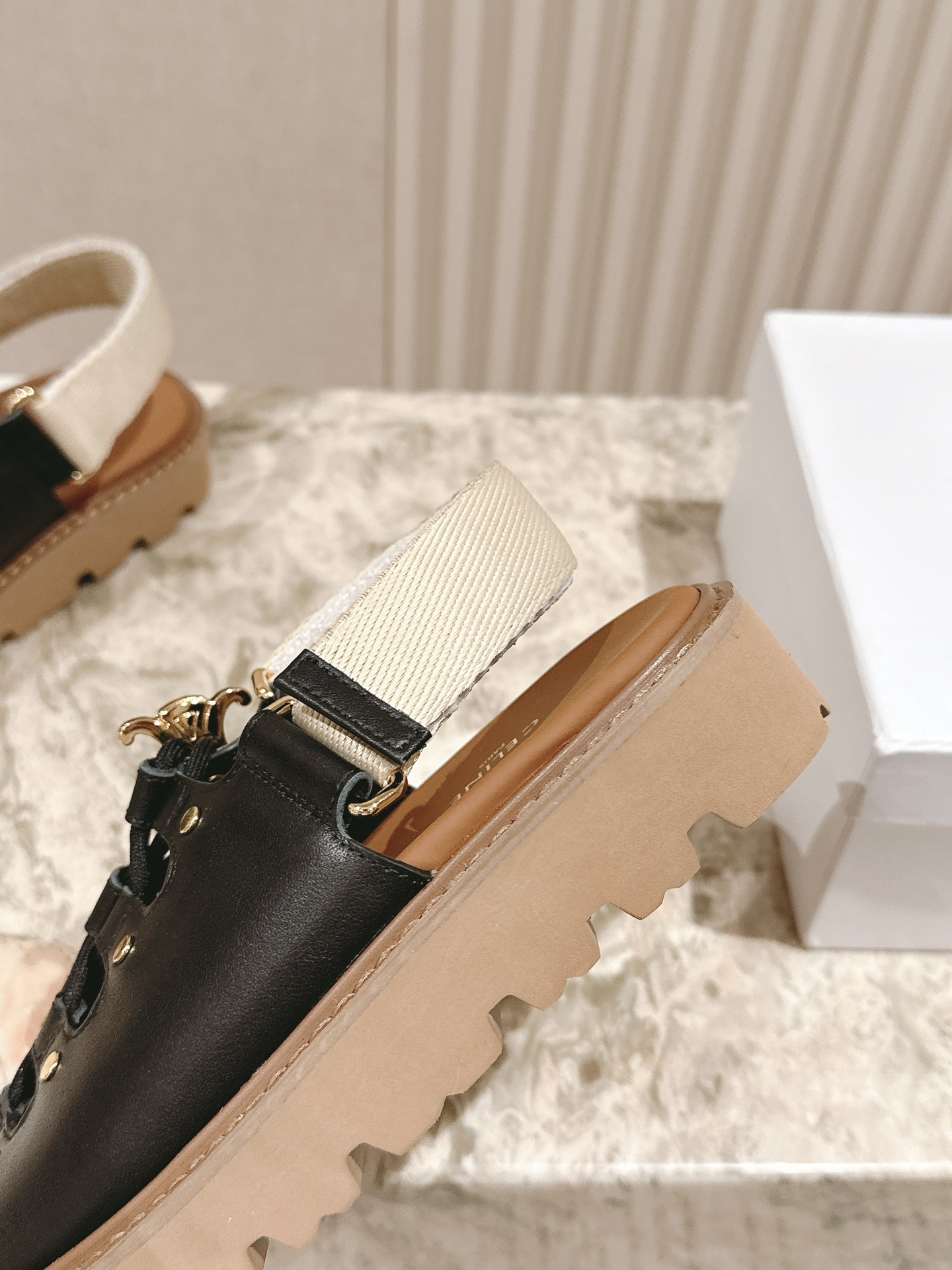 CELINE Triomphe British-Style Roman Flat Sandals & Slides Series