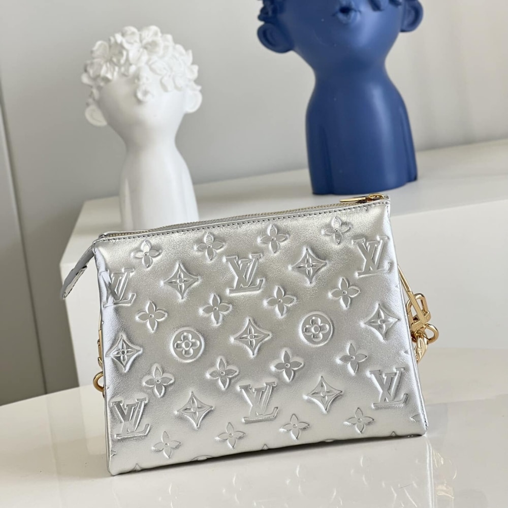 Louis Vuitton Coussin BB Silver 21Cm M20567