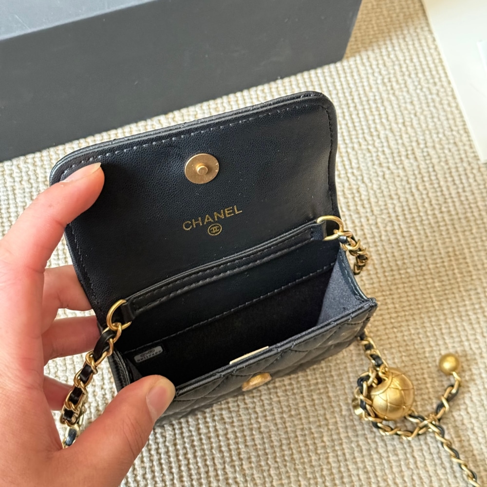 Chanel Clutch With Chain Pearl Crush Gold Black 15Cm Ap1628 B02916 94305