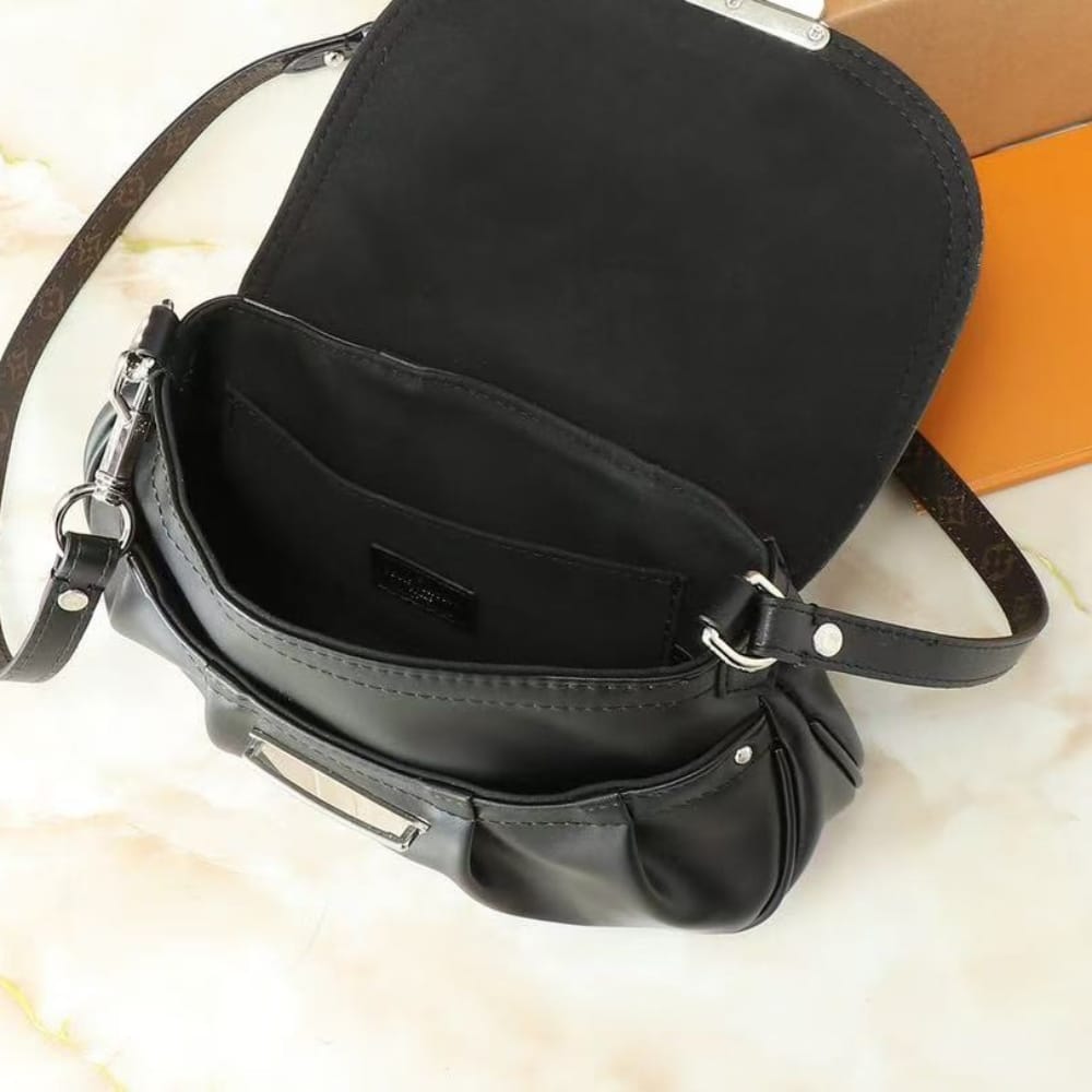 Louis Vuitton Sunset Vibe Lv Vibe 27Cm M12192
