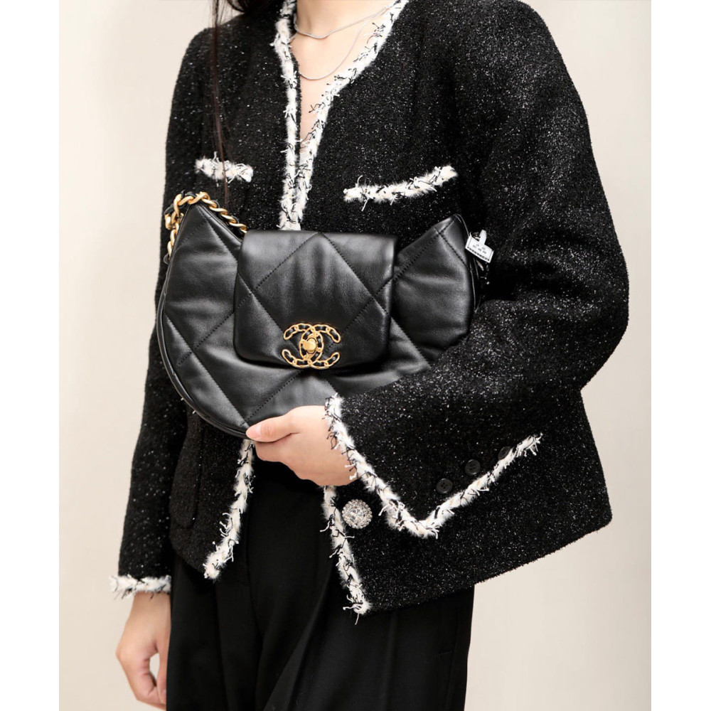 Chanel 19 Hobo Bag Black Quilted Lambskin 24cm