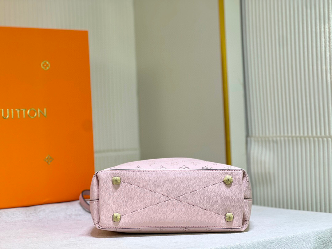 Louis Vuitton Why Knot Pm Light Pink 34Cm M20703