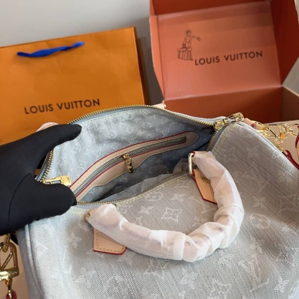 Louis Vuitton Speedy Soft 30 Washed Gray 30Cm M13344