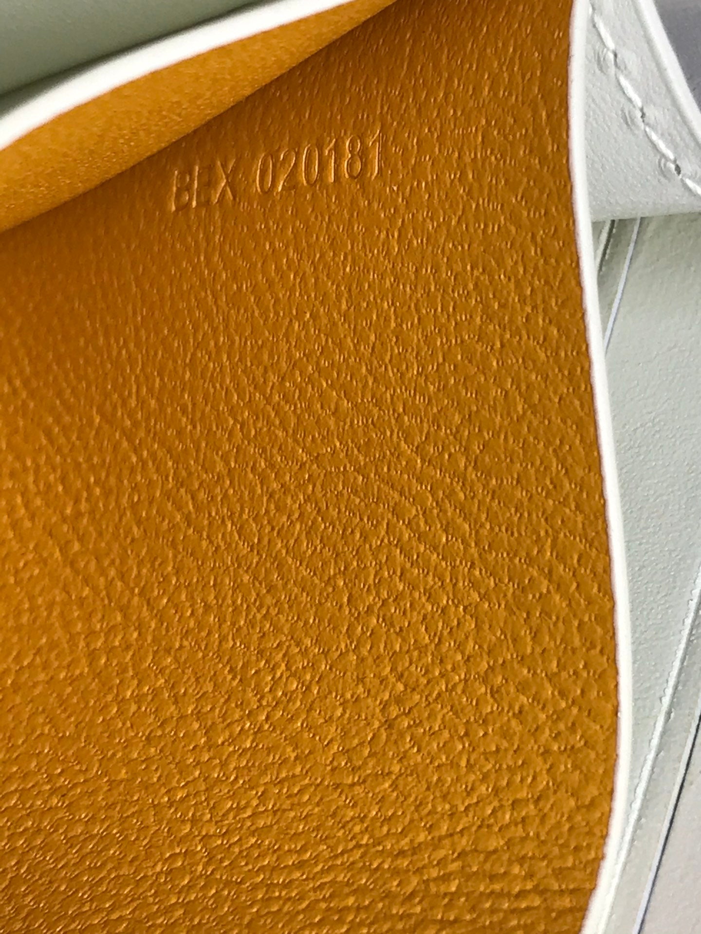 Goyard Matignon Mini Wallet 11cm White Goyardine Canvas And Calfskin