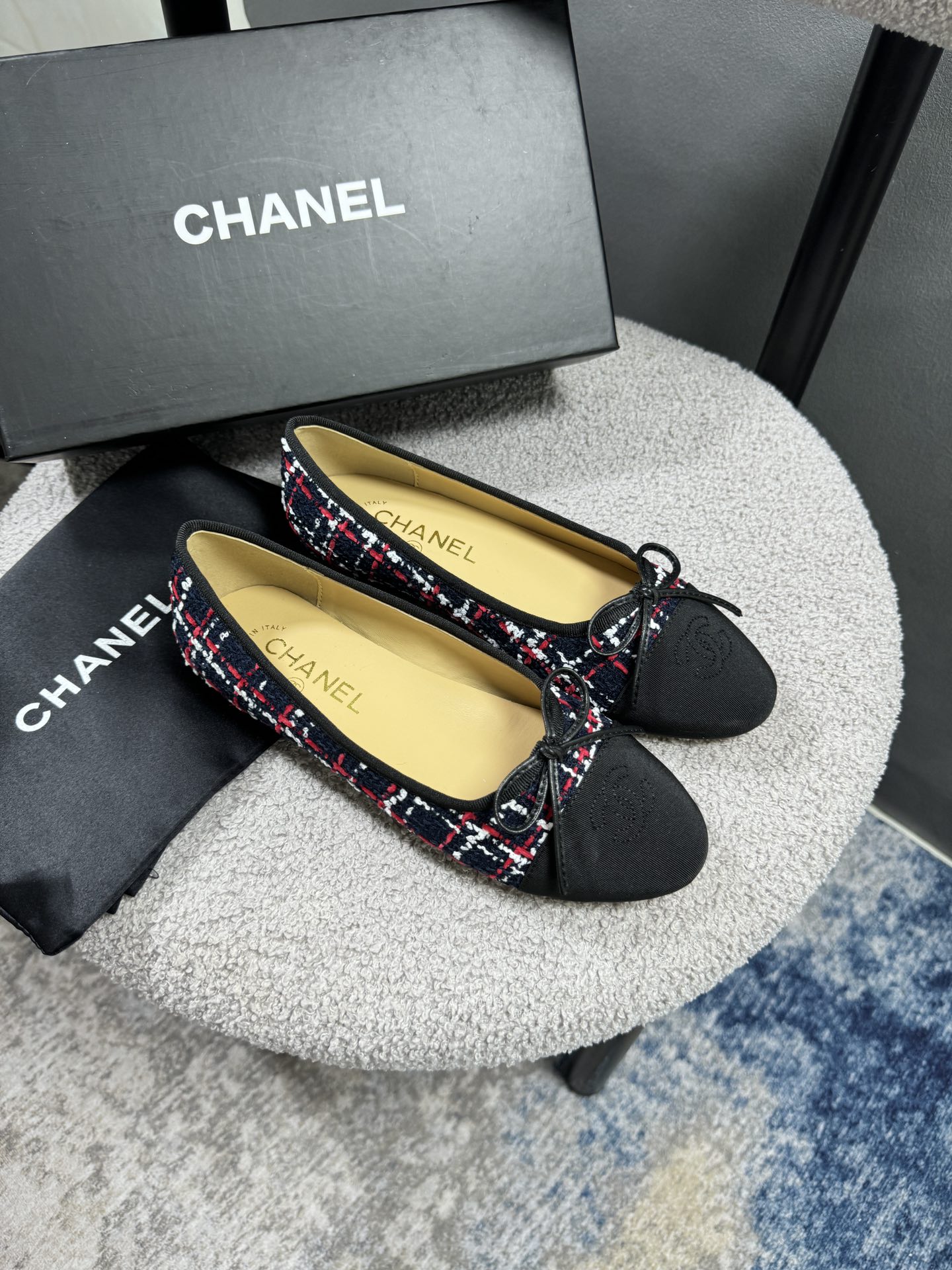 Chanel Ballerina Flat Shoes Tweed In Black
