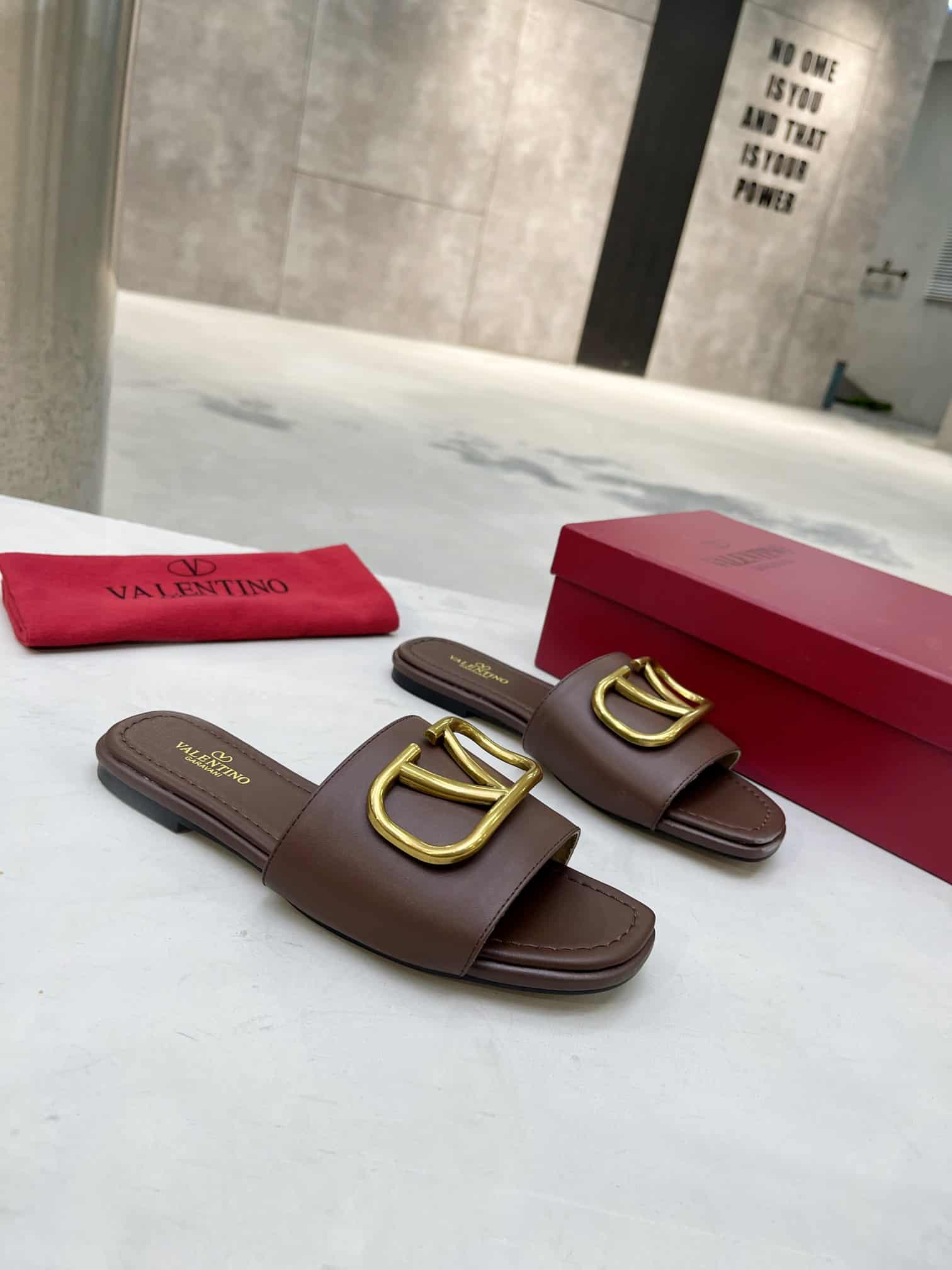 Valentino Garavani Vlogo Signature Slide Sandal Brown