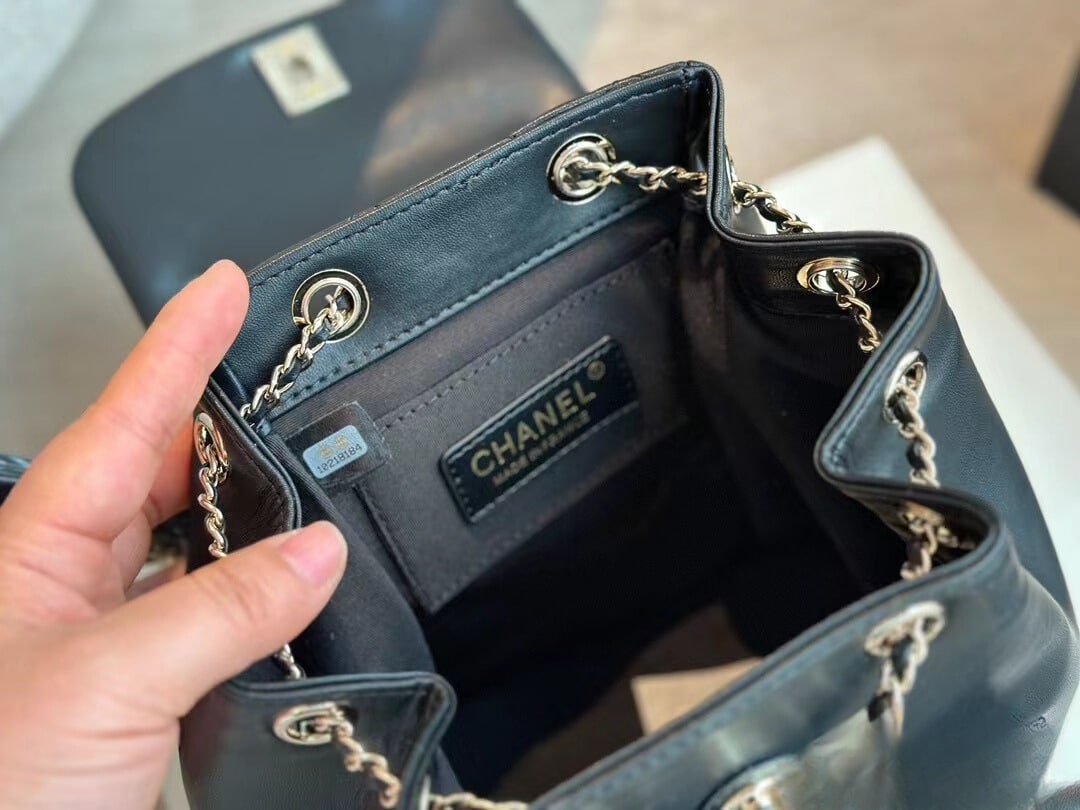 Chanel Duma Matelasse Leather Chain Backpack Black 20Cm/7.8in