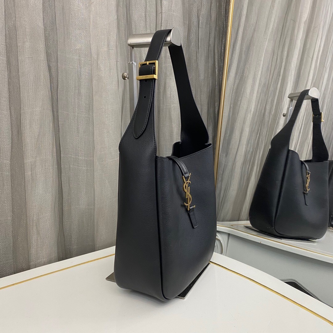 Saint Laurent Le 5 A 7 Soft Small Hobo Bag In Smooth Leather Black 27cm