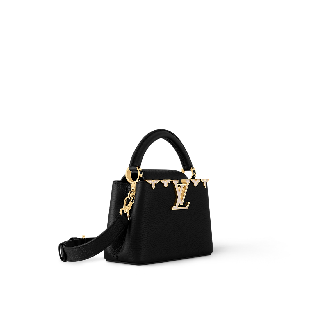 Louis Vuitton Capucines Mini 21Cm M11342