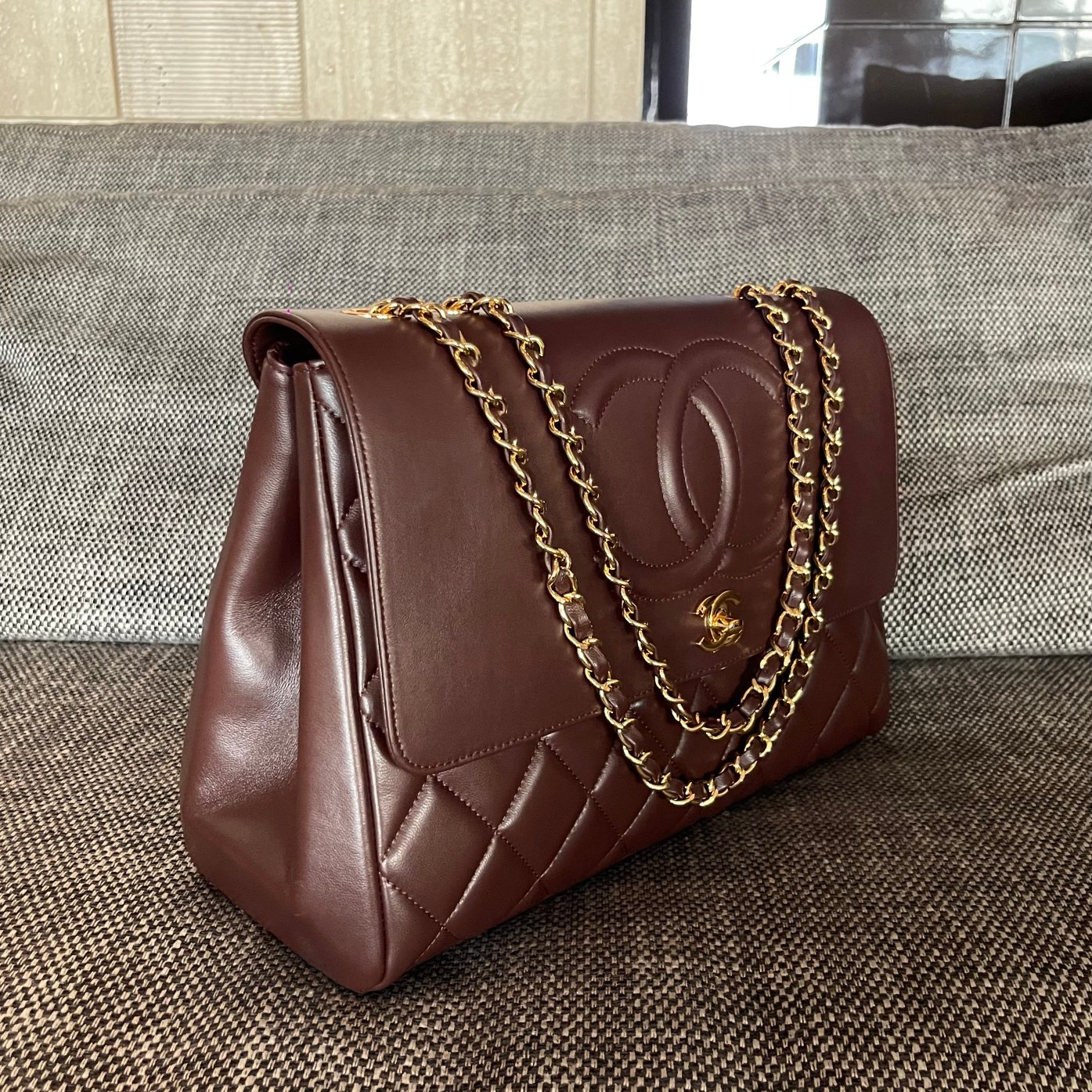 Vintage Large CC Quilted Lambskin Classic Flap Shoulder Bag in Burgundy (Gold Hardware)
