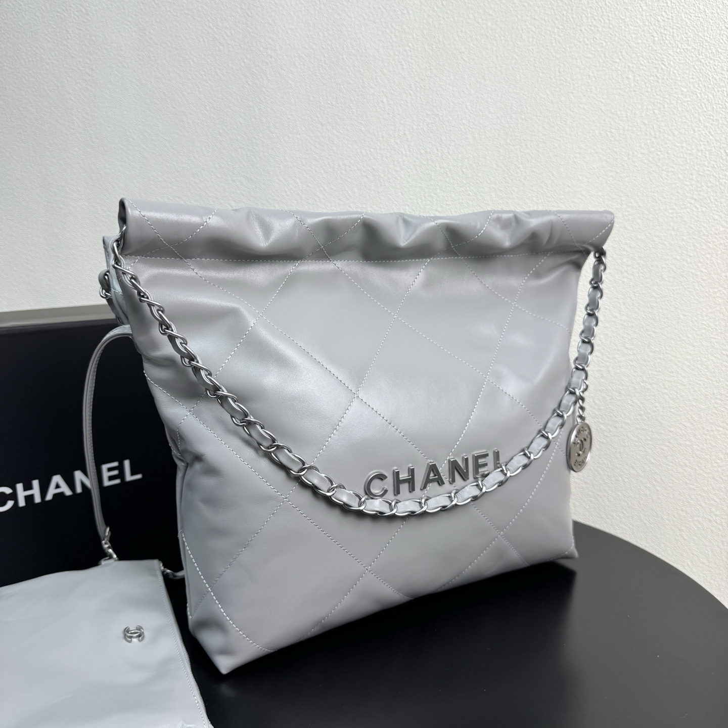 22 Bag Quilted Shiny Calfskin in Light Grey (Silver Hardware)