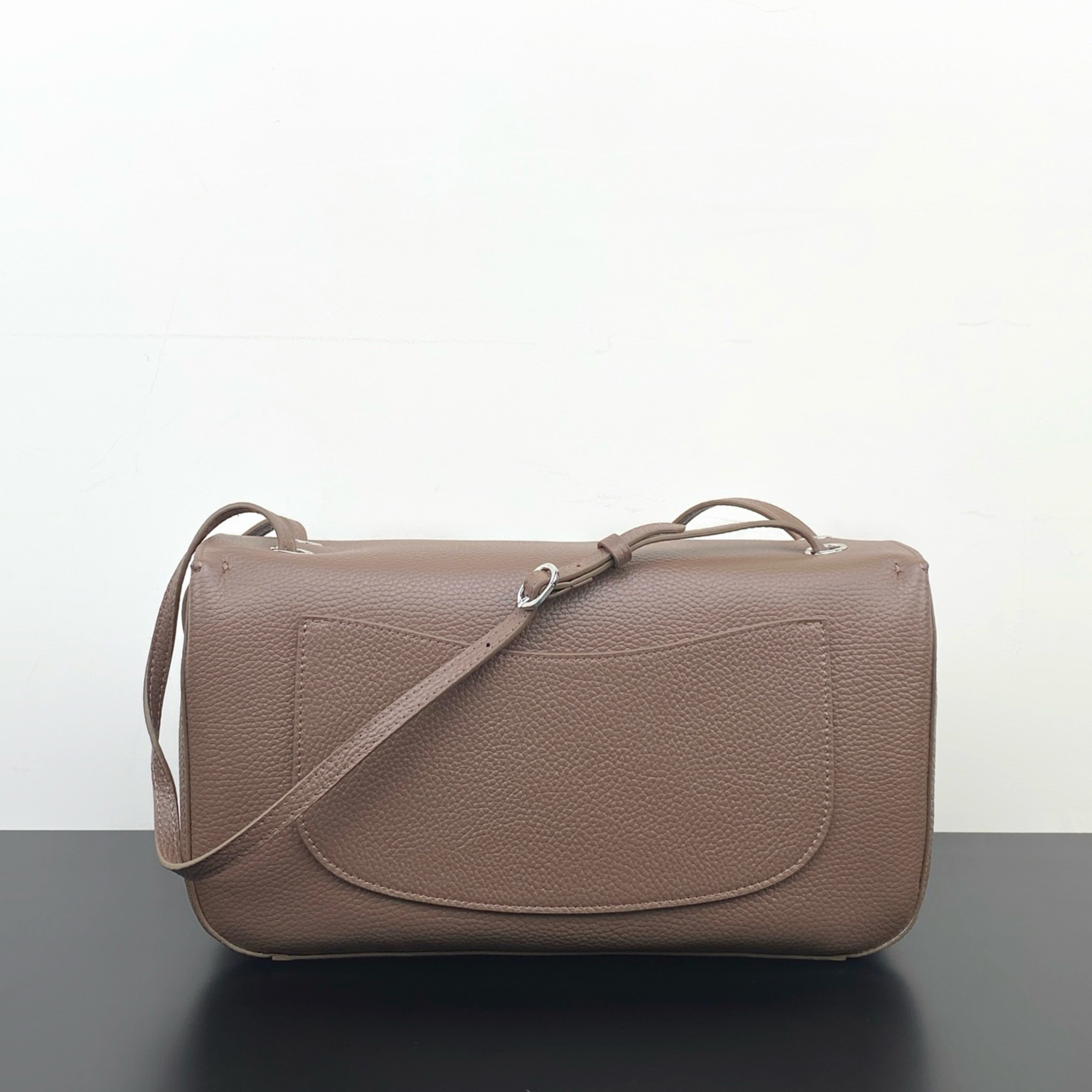 Chanel Maxi Flap Bag Light Brown 12.6cm/5in