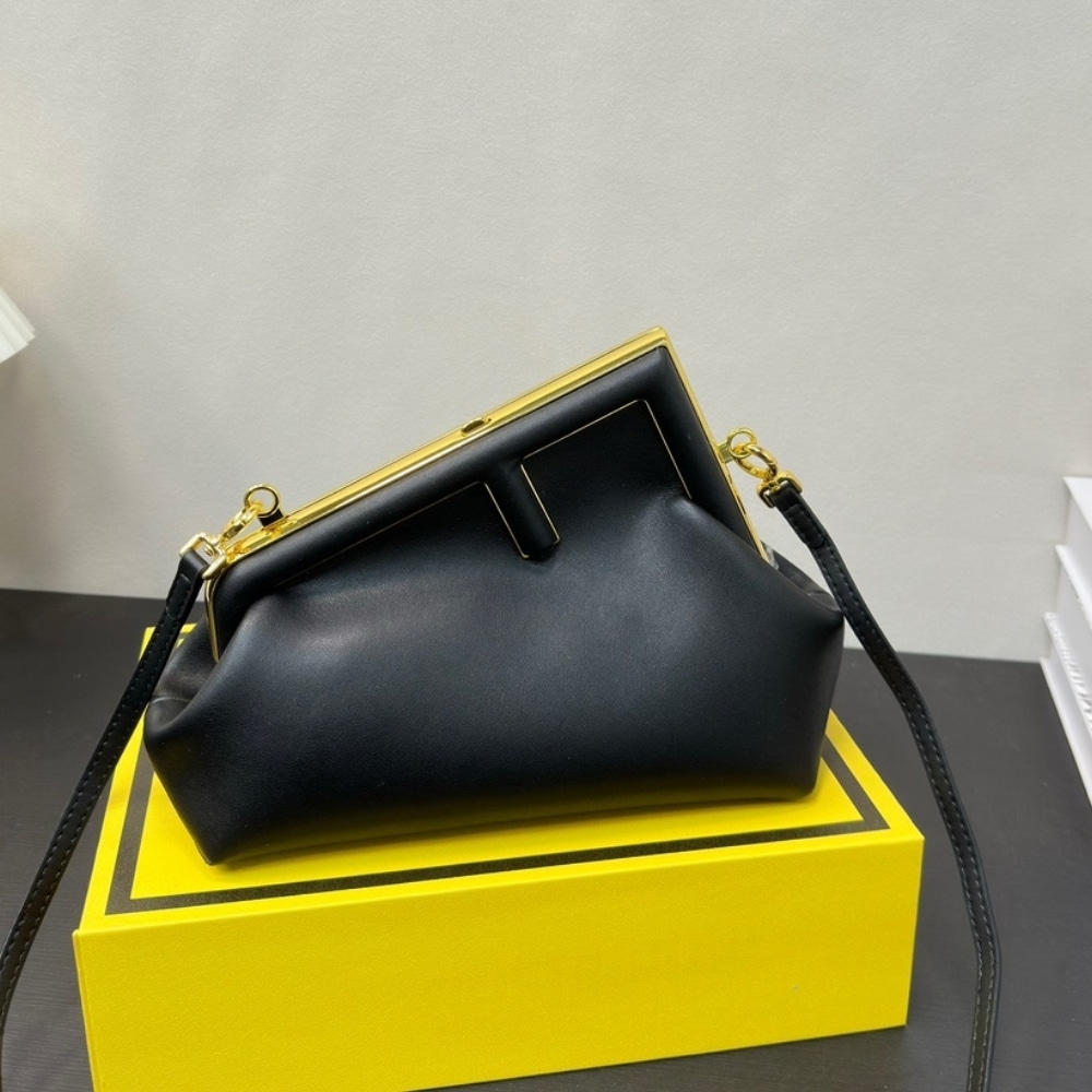Fendi First Small Nappa Leather Bag Black 23Cm 8Bp129Abvef0Kur
