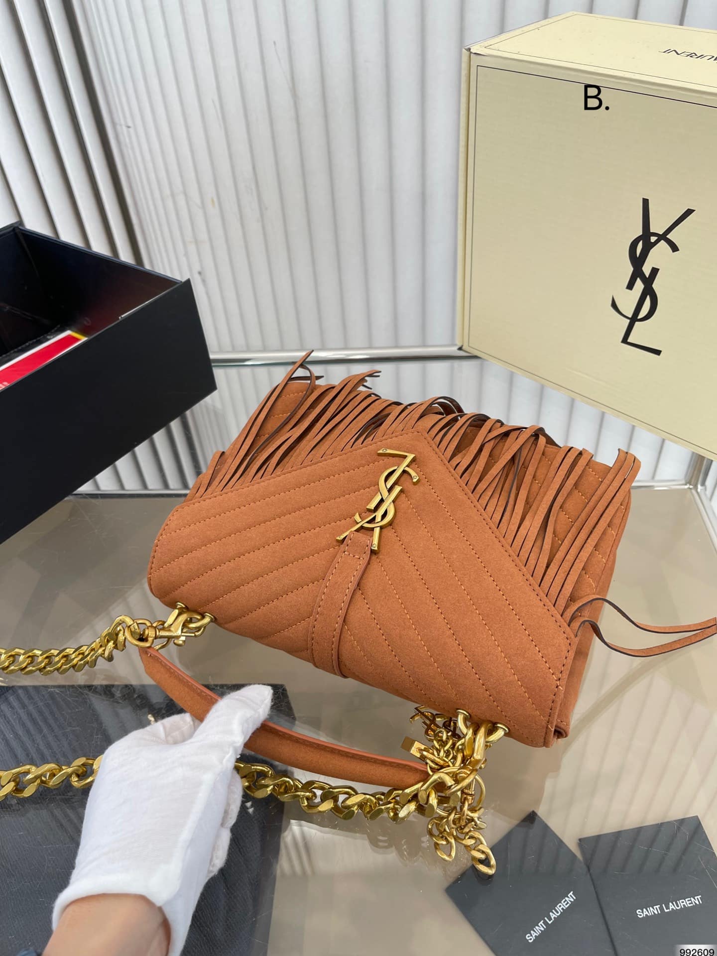 Saint Laurent Medium College Chain Bag In Suede Cinnamon 24cm 531705 0u0k7 7761