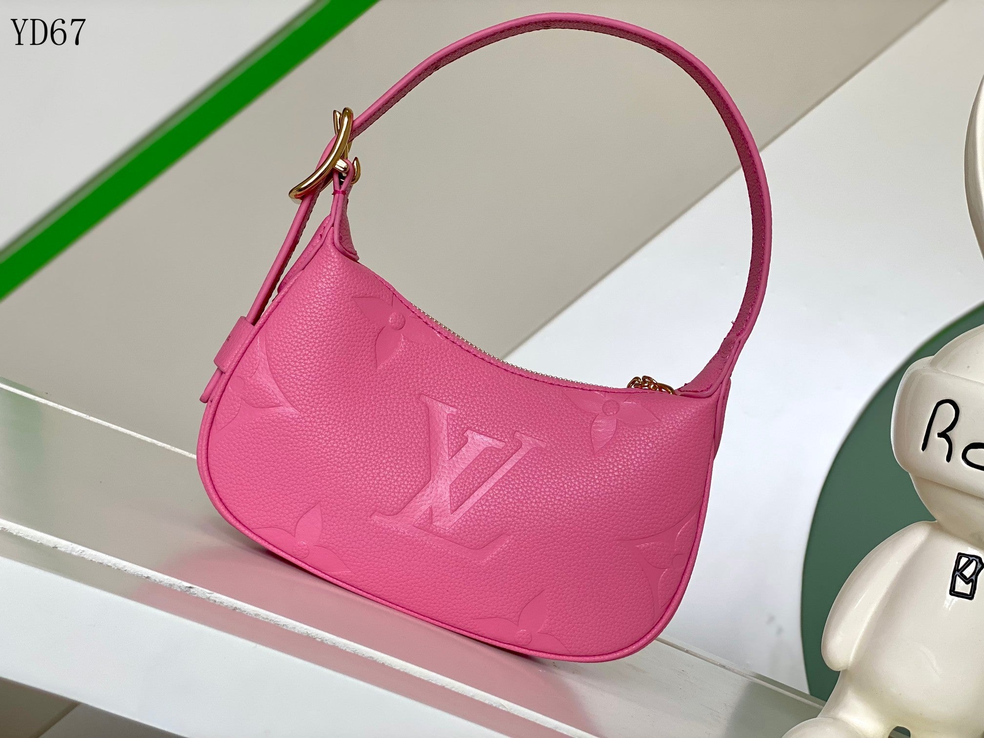 Louis Vuitton Monogram Empreinte Pink Shoulder Bag 20Cm M82391