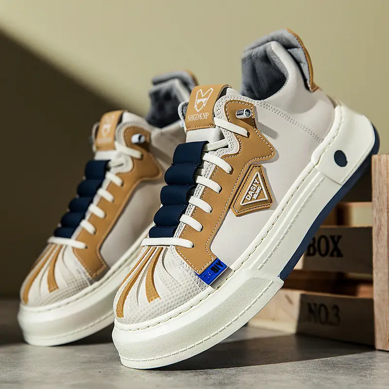 New Four-Season Sneakers Thick-Soled Street Trend Shoes