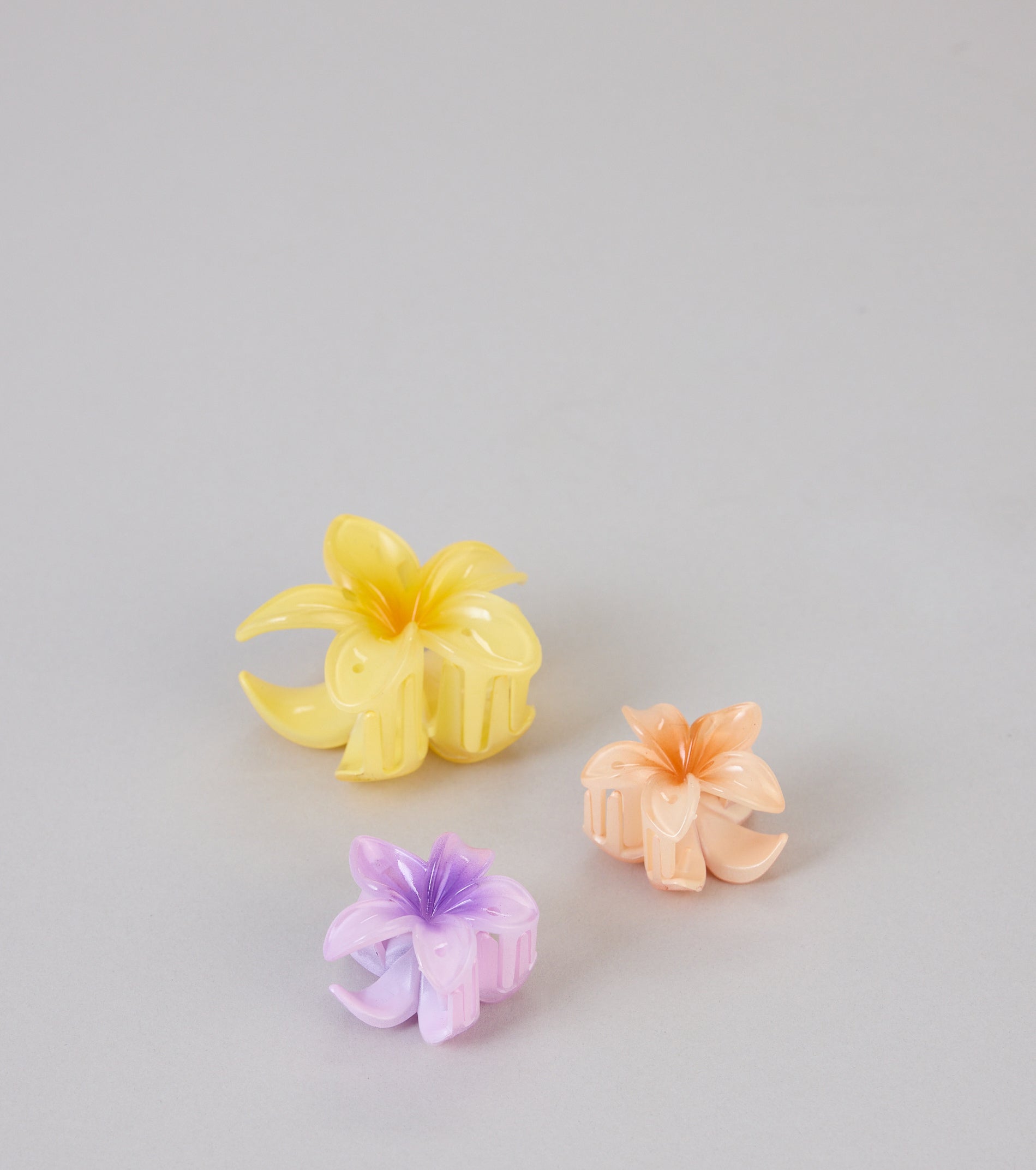 Pretty Petals Flower Hair Claw Clip Set