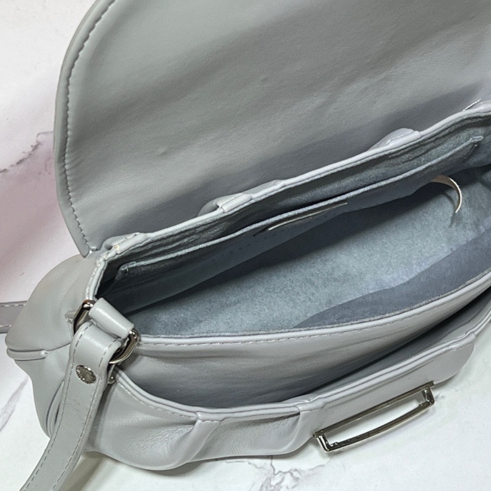 Louis Vuitton Sunset Vibe Lv Vibe Silver 27Cm