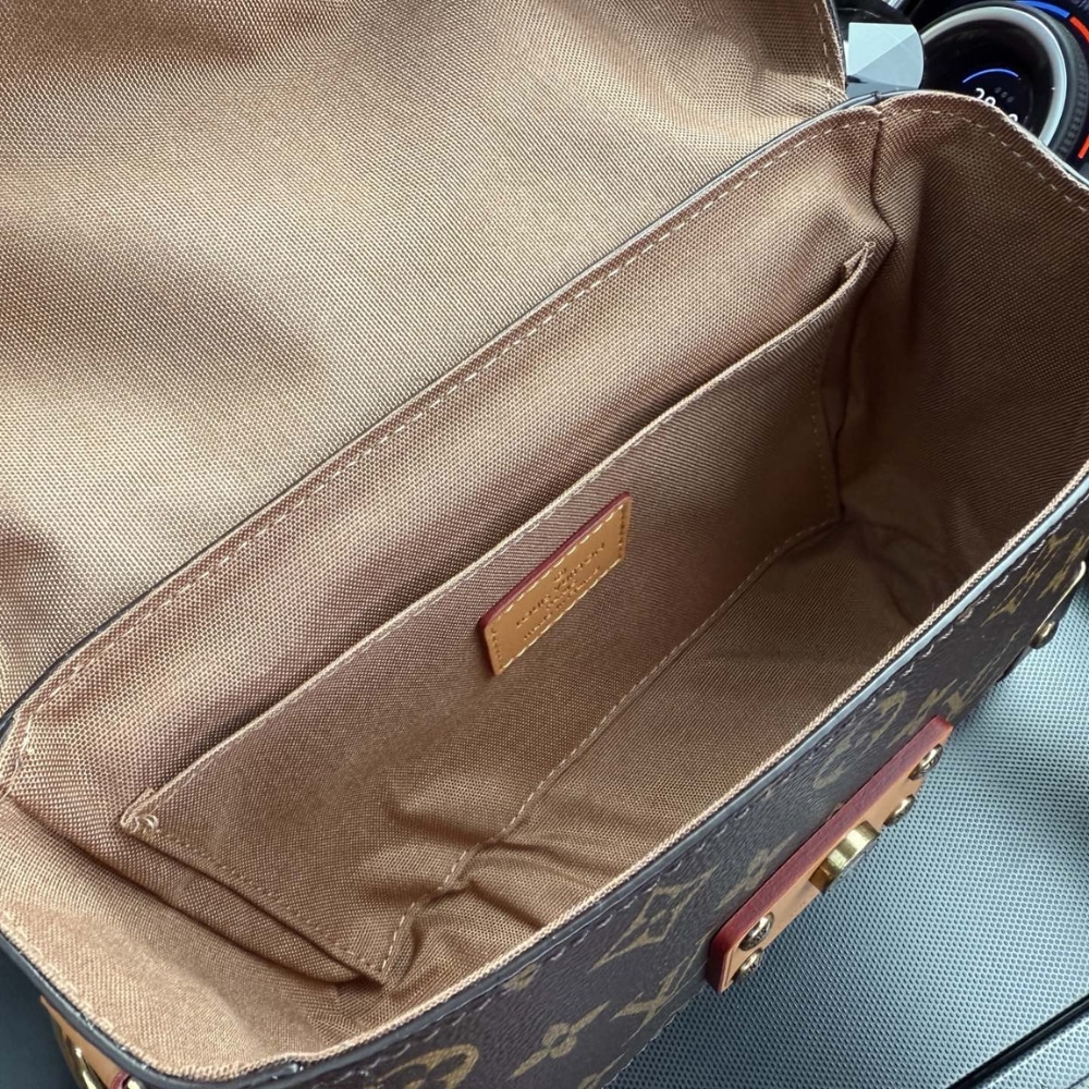 Louis Vuitton Soul Trunk Monogram Dust Coated Canvas Brown 15Cm M11535