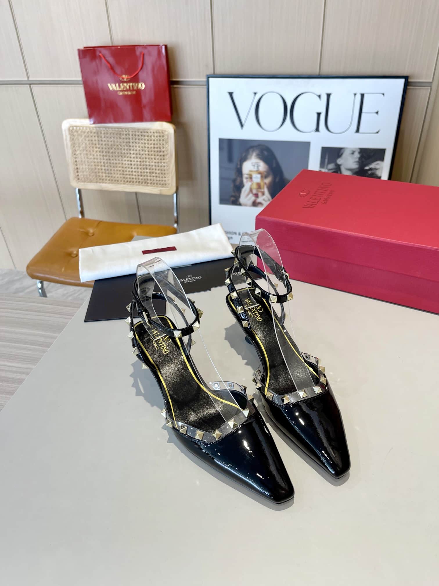 Valentino Garavani Rockstud Couture Pumps Black
