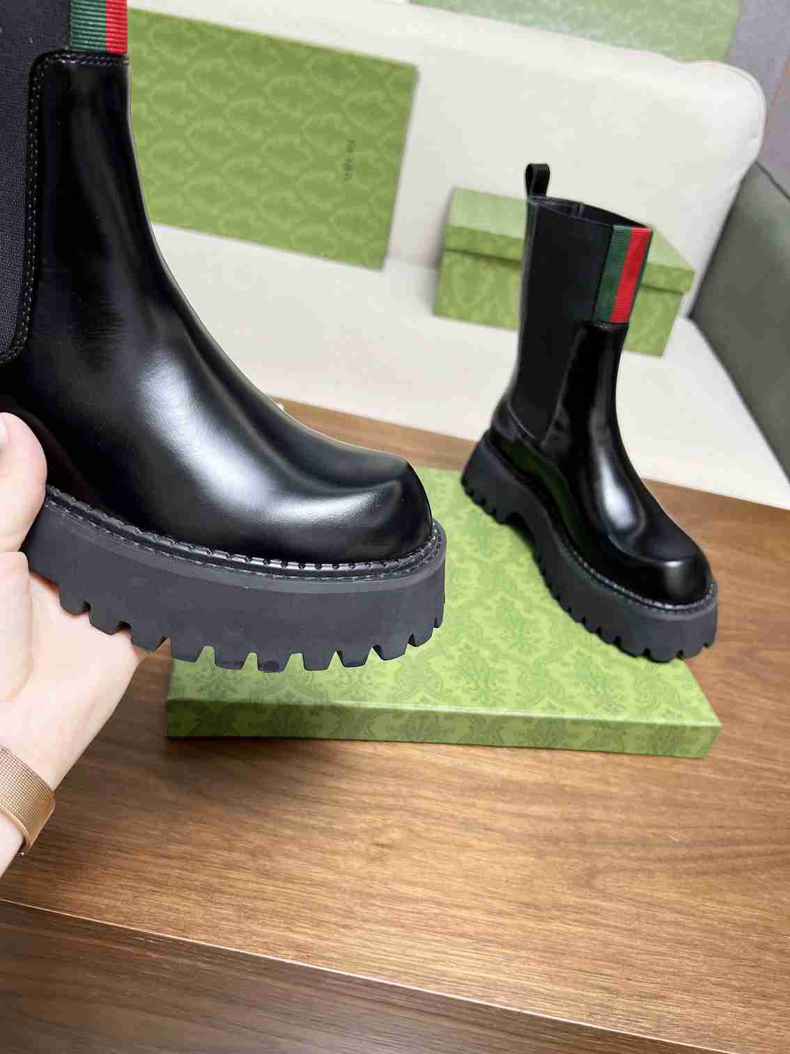 Gucci Women’s Boot With Web Anand Leather Black