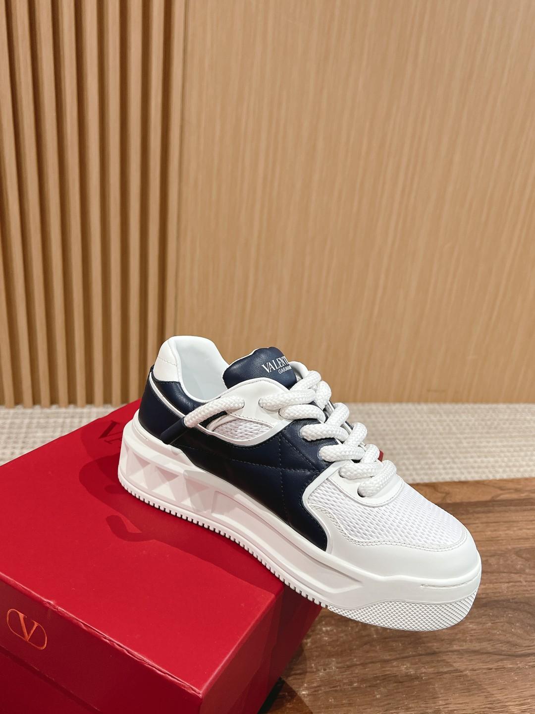 Valentino Garavani Sneaker