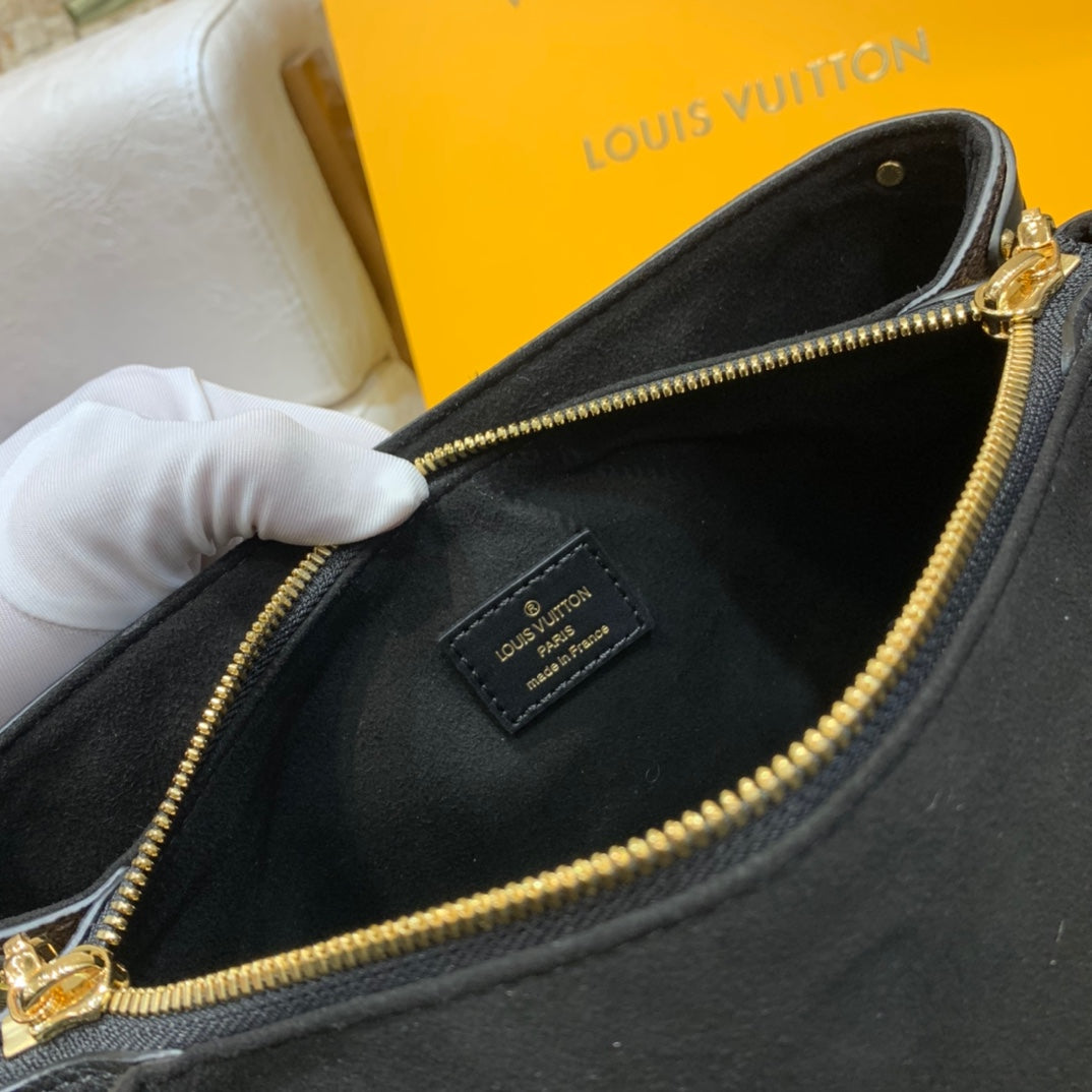 Louis Vuitton Soufflot 29Cm Black