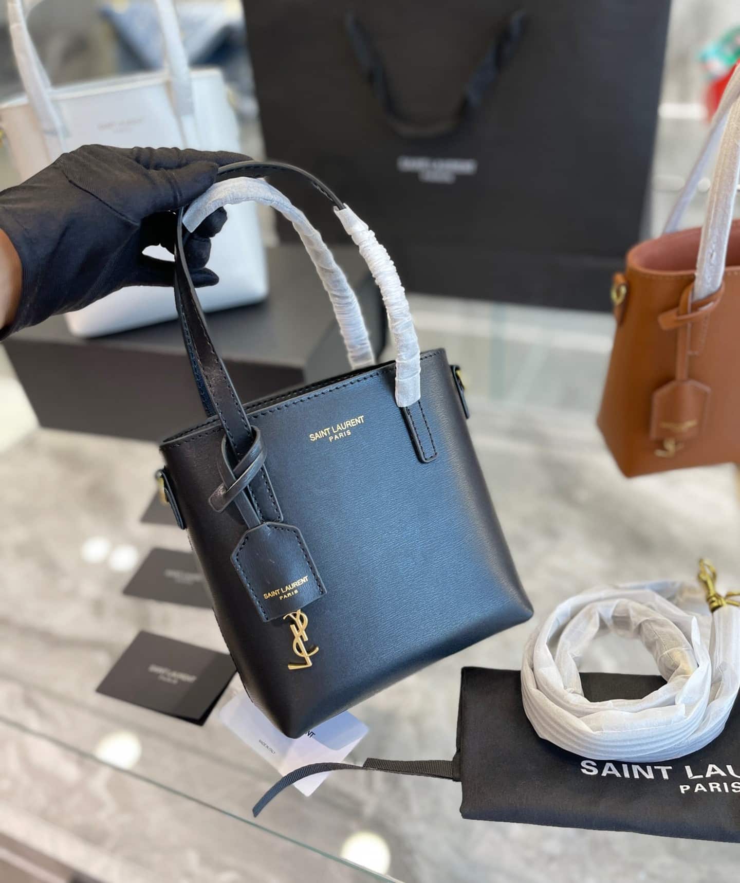 Saint Laurent Shopping Saint Laurent Mini Bag In Box Black 18Cm 773995Aaddi1000