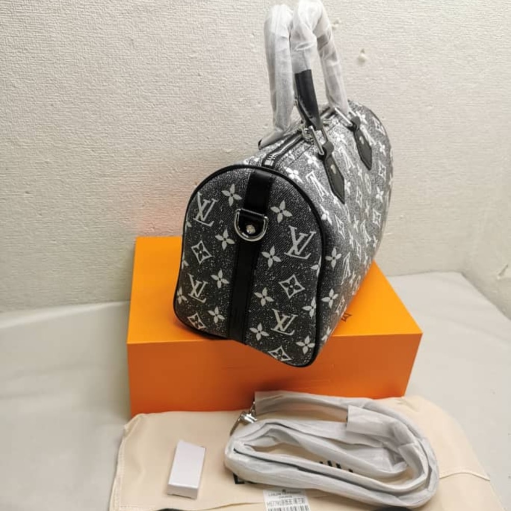 Louis Vuitton Speedy Bandoulière 25 Grey 25Cm M21464