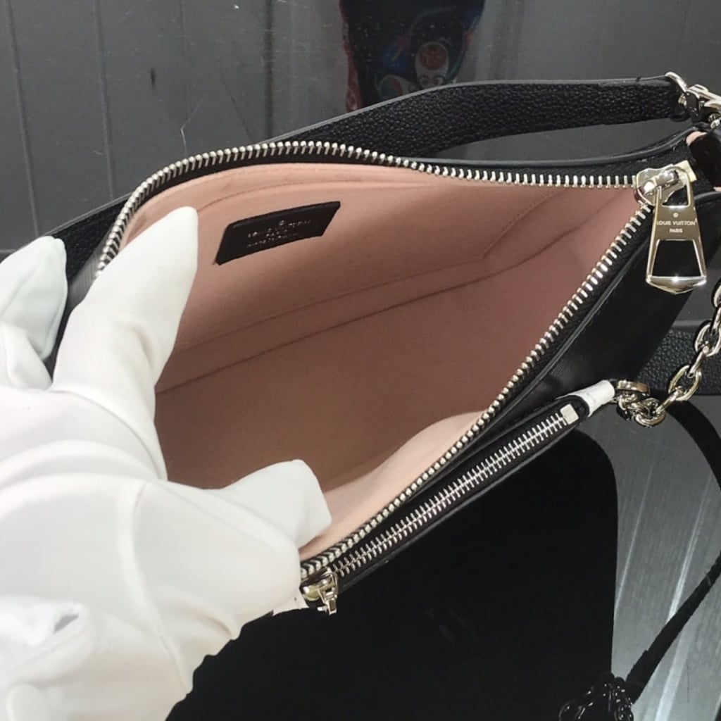 Louis Vuitton Marelle Black 25Cm M80689