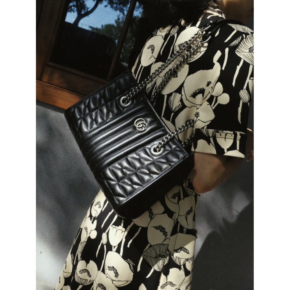 Gucci GG Marmont Small Tote Bag Black