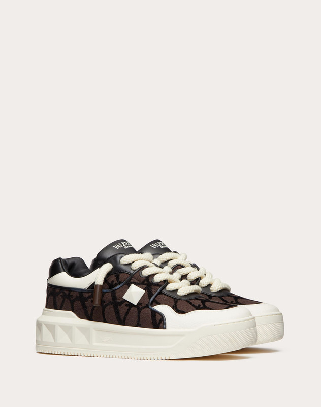 VALENTINO ONE STUD XL LOW-TOP SNEAKER IN NAPPA LEATHER AND TOILE ICONOGRAPHE FABRIC