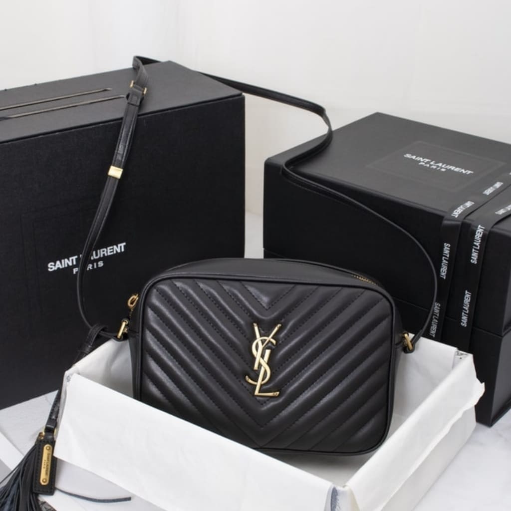 Saint Laurent Lou Camera Bag In Quilted Leather Black Gold Hardware 23Cm 761554DV7071000