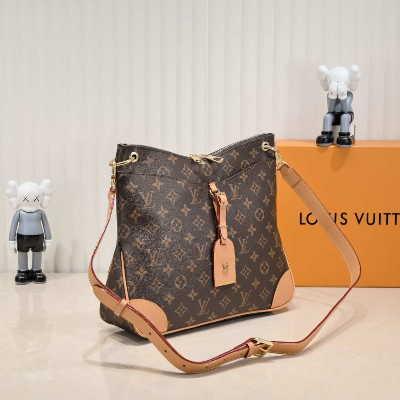 Louis Vuitton Odéon MM Monogram Canvas Shoulder Bag Brown 31 cm M45355