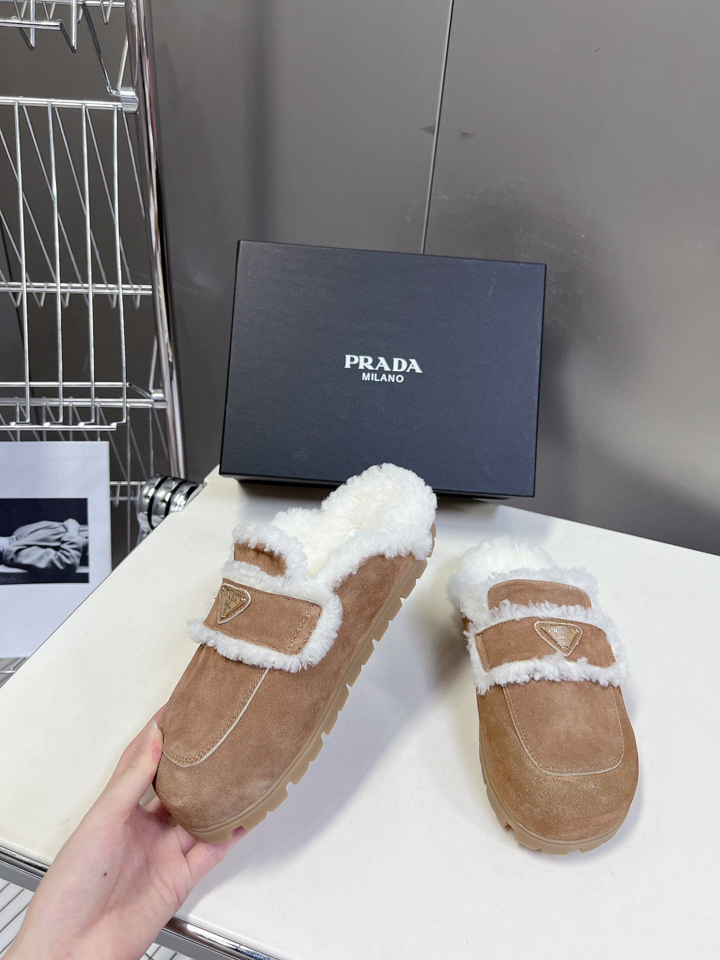 Prada Suede And Shearling Slippers Ecru 1S711M X0O F0379 F Zg20