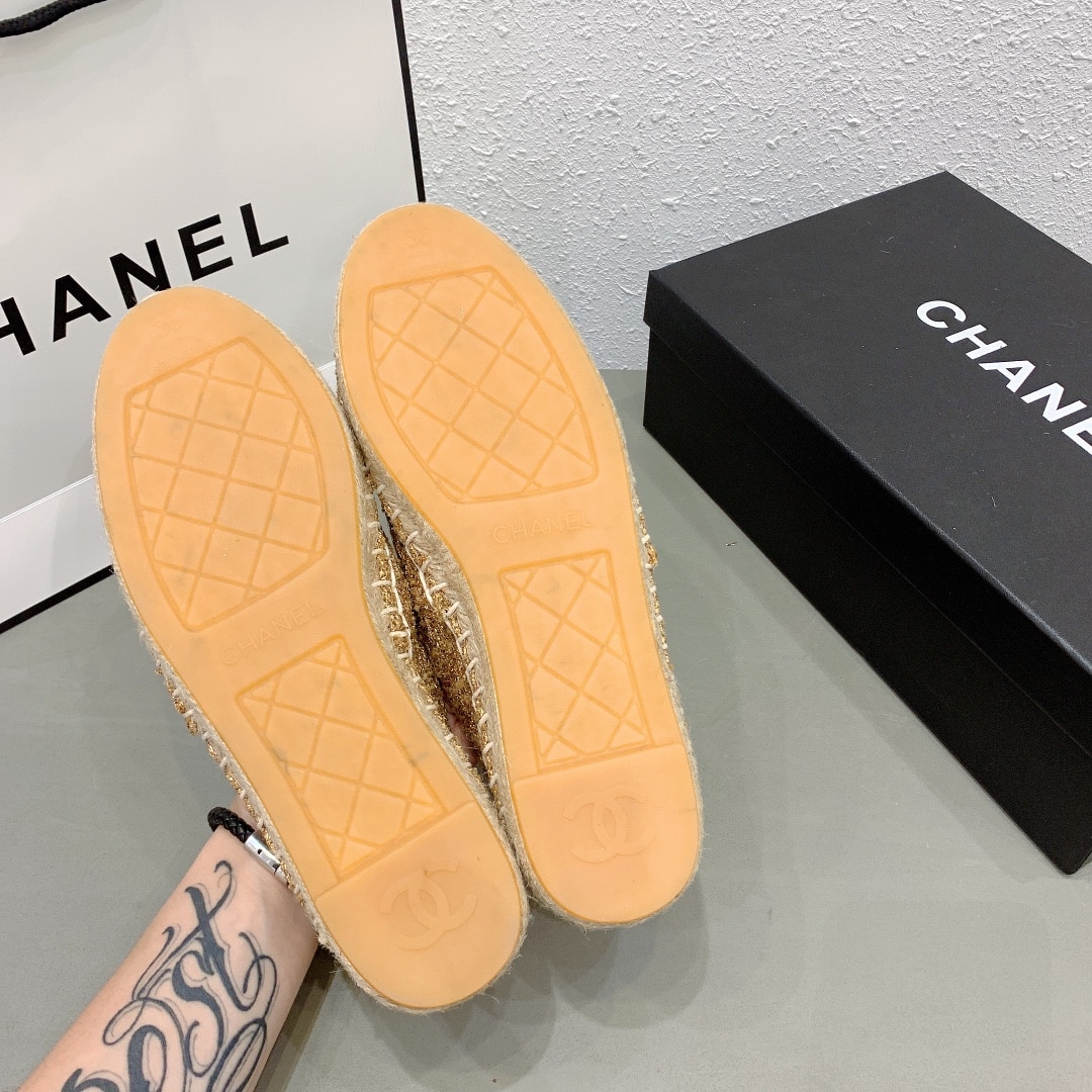 Chanel Cc Espadrilles Tweed Slip On Crinkled Beige