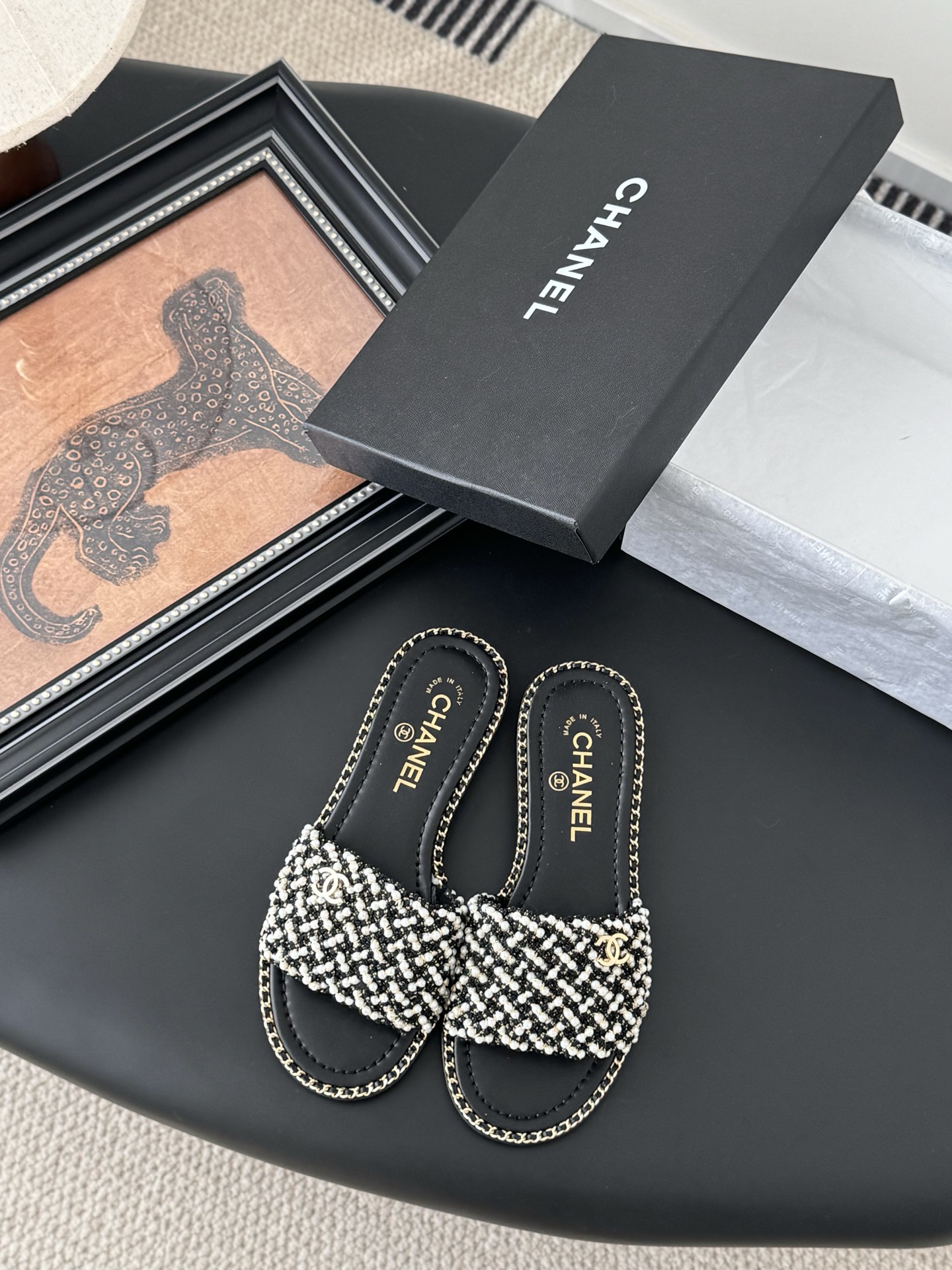 Chanel Spring-Summer New Pearl Slippers