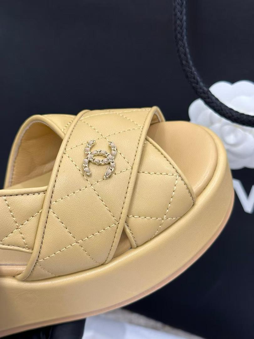 Chanel Quilted Sandals Beige G39918