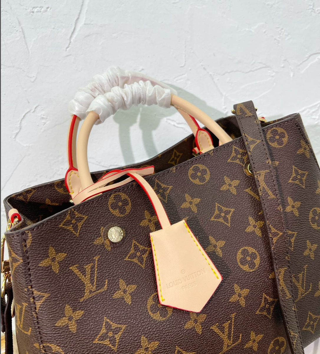Louis Vuitton Montaigne MM Brown 35Cm M41056
