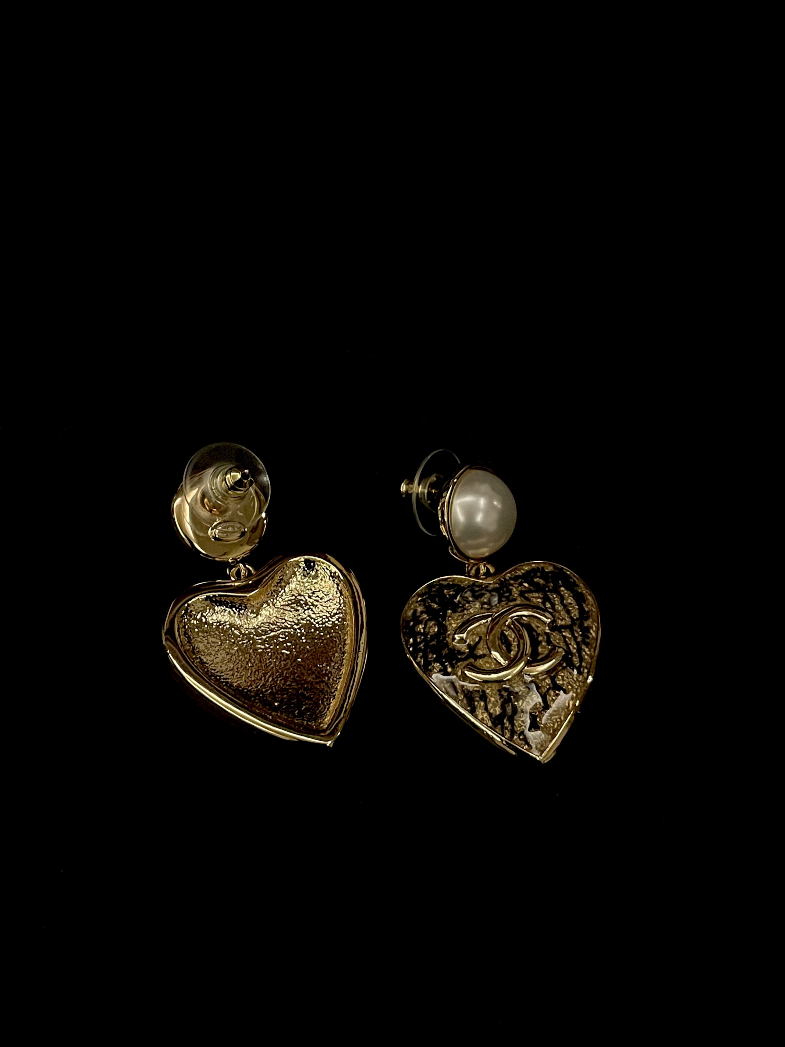 Chanel Black & Gold Lace Heart Pearl Earrings