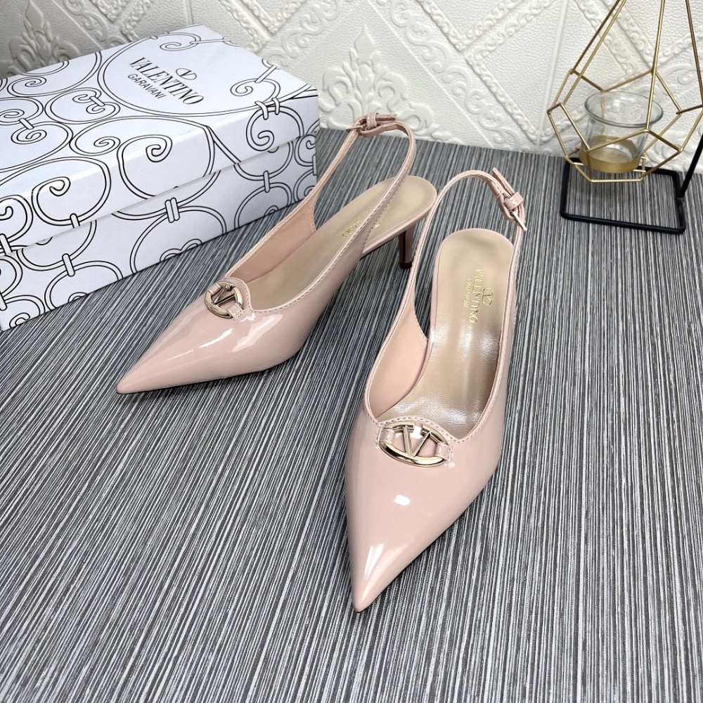 Valentino Vlogo The Bold Edition Slingback Pumps In Patent Leather 60Mm In Beige Rose
