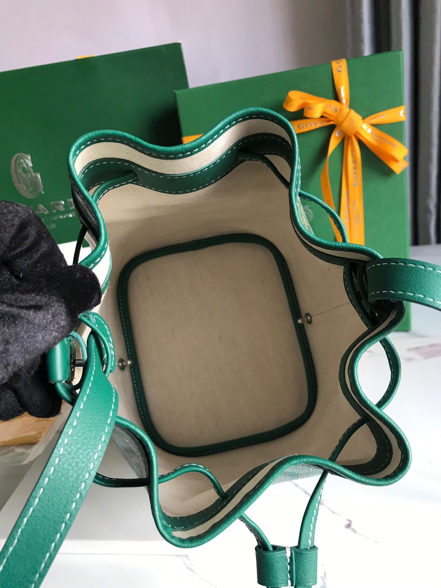 Goyard Petit Flot Bucket Bag 22 Cm Green Goyardine Canvas And Lambskin Trim